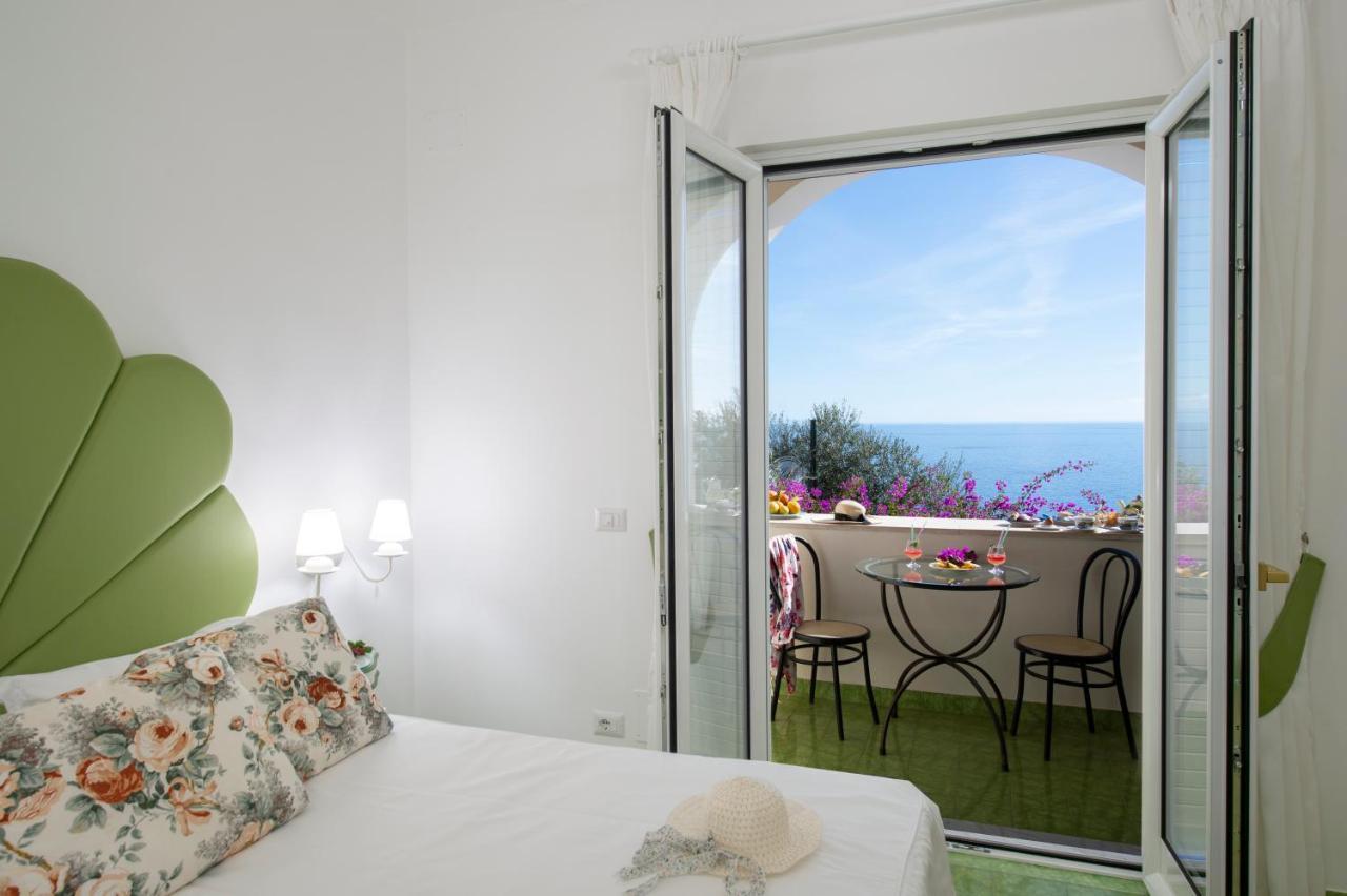 Hotel Open Gate 3*